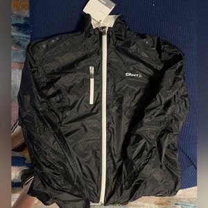 Craft Large L Womens vented running jacket. NWT